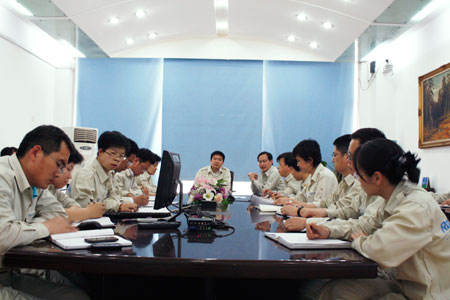 1号娱乐科技召开会议传达学习李长春首长视察重要指示精神2