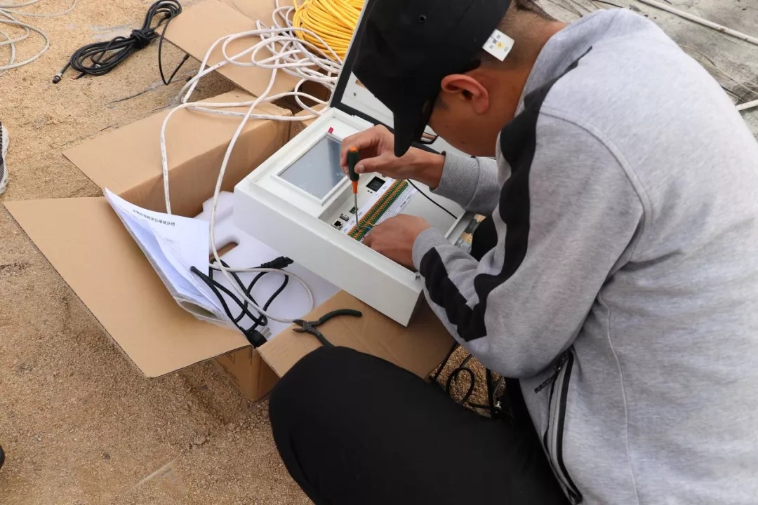 齐鲁晚报：全市首家！东营区安装“千里眼”实时监控餐企油烟排放2