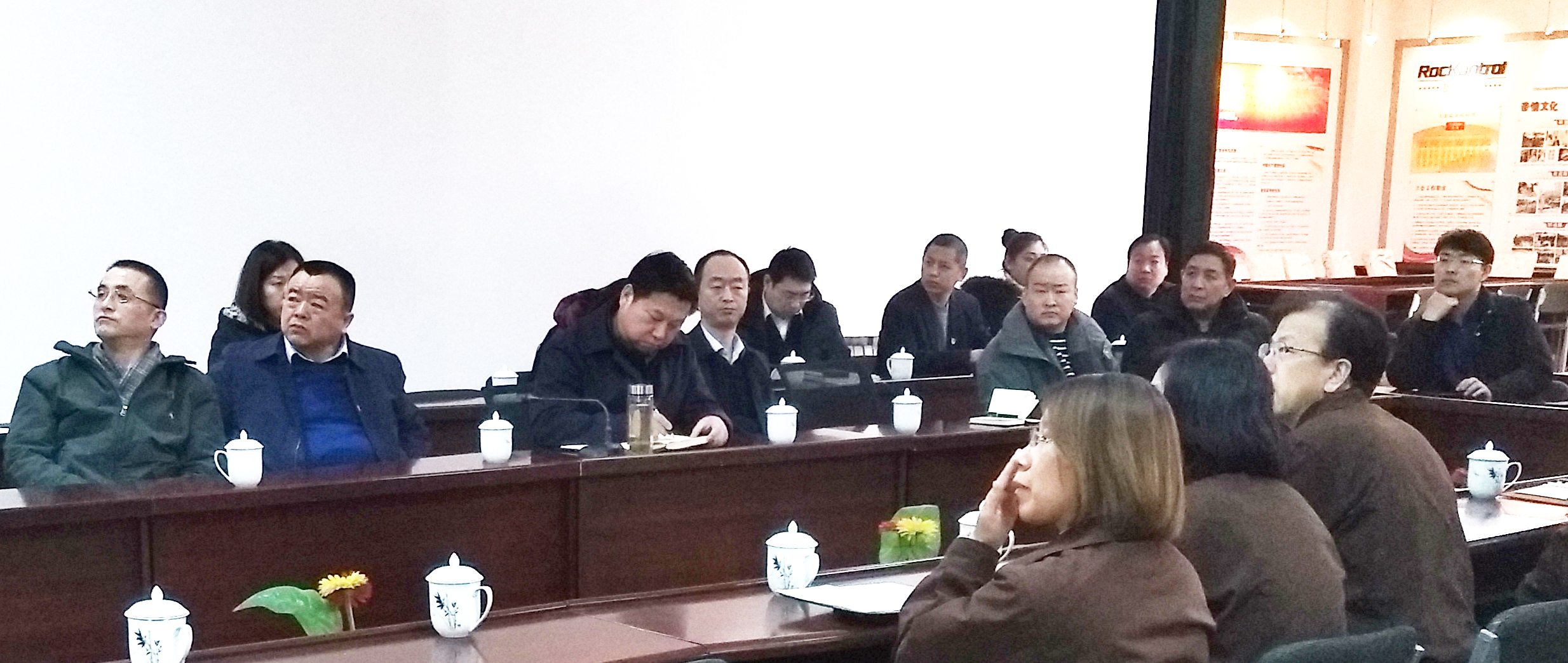 示范区非公党委领导及“双强六好”示范党组织代表调研1号娱乐科技1