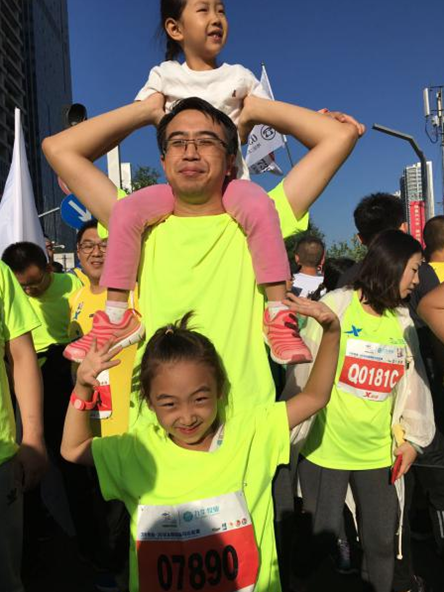 1号娱乐人：马拉松精神 缔造“长跑”的1号娱乐科技