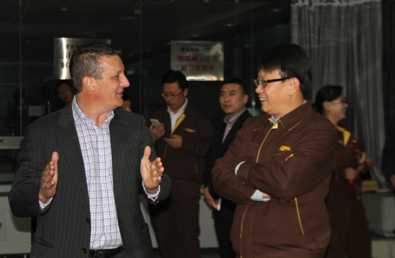 Molex全球副总裁Tony一行到1号娱乐科技参观2