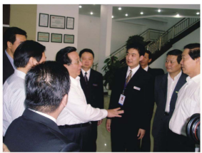 曾庆红副主席视察1号娱乐科技2