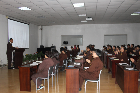 1号娱乐科技2015年工作汇报及员工大会3