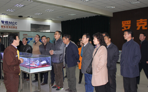 市委党校干部培训班莅临1号娱乐科技参观学习2