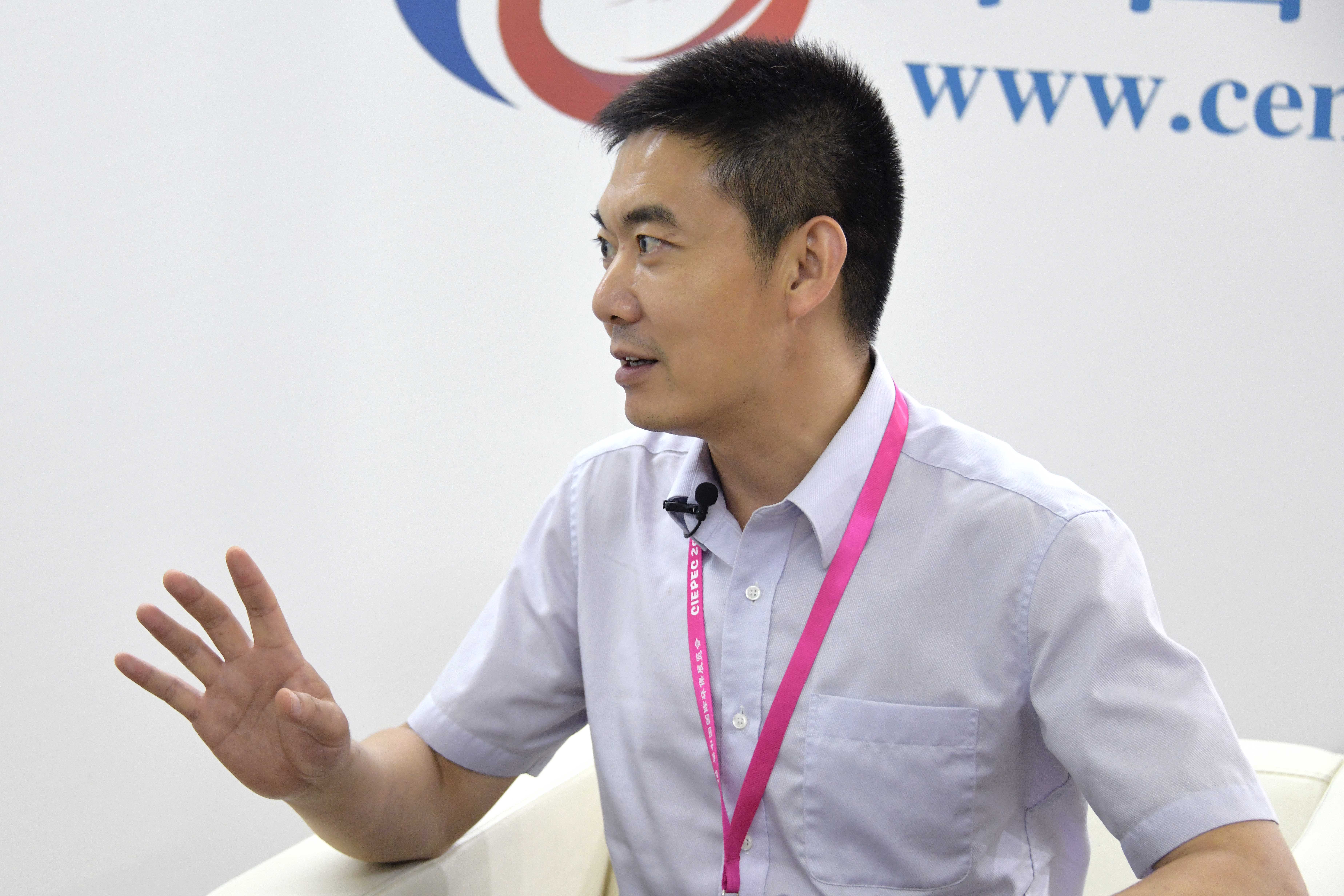 1号娱乐六月“回头看”5