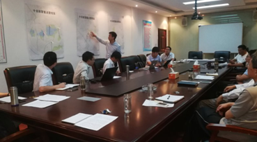 1号娱乐人：十小时一千公里“刘总舵主”的团队有点帅