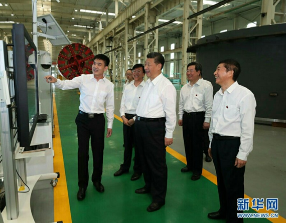 6月22日，习近平总书记在太原考察企业并观看了山西省在电子信息、节能环保等方面的企业自主创新成果展示。