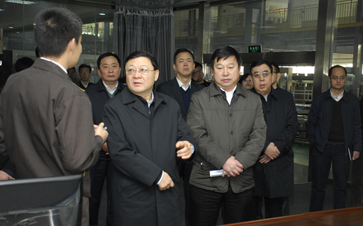 省委常委、市委书记王伟中一行莅临1号娱乐科技视察指导2