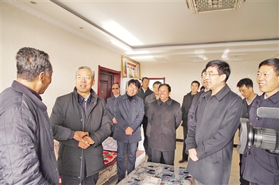 李正印在市区调研环境保护工作时强调：持之以恒抓好整改 合力攻坚守护蓝天