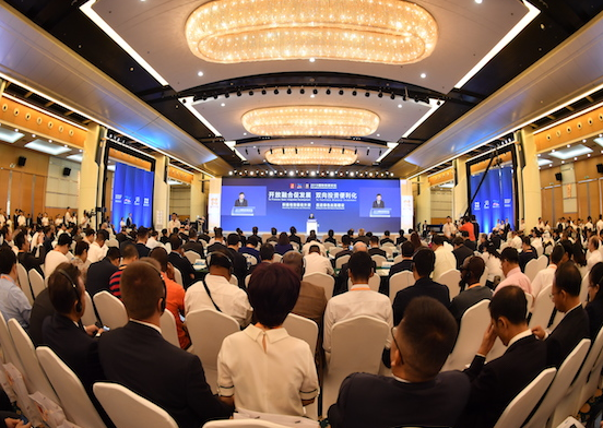 1号娱乐科技亮相2019厦洽会 助力“一带一路”融合发展.png